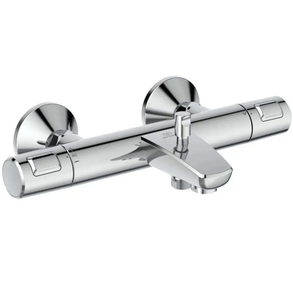 Badethermostat in Chrom-Optik von Ideal Standard mit zwei drehbaren Reglern zur Temperatur- und Wassermengenregulierung, montiert an einem Wandpaneel.